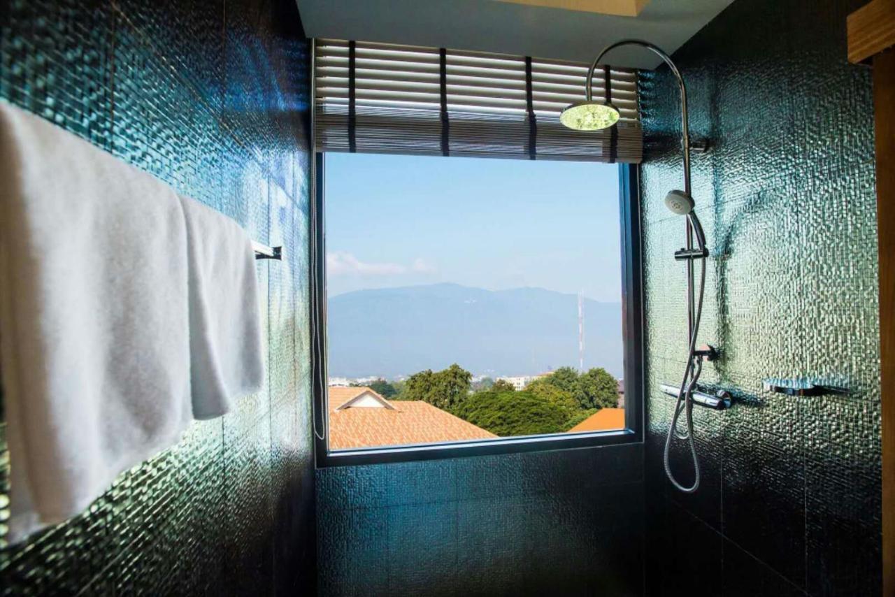 Hotel Yadana Chiangmai Chiang Mai Habitación foto